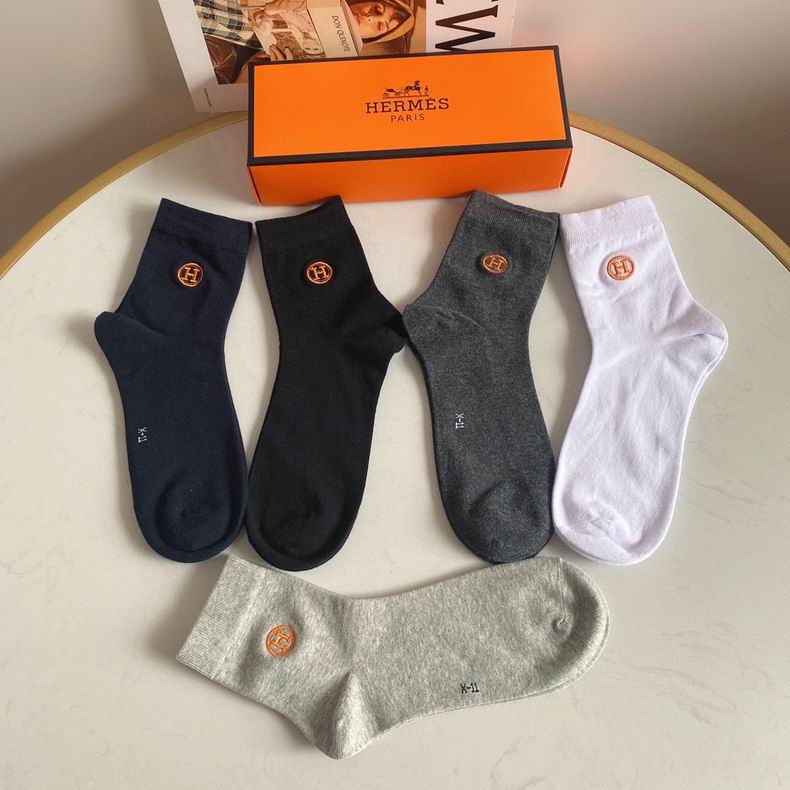 Hermes Sock 09